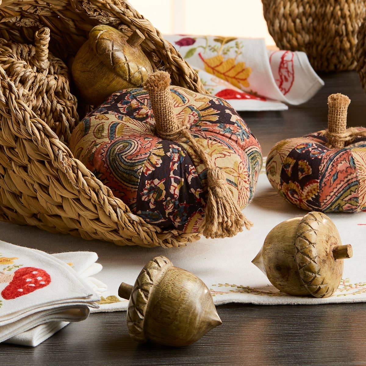 Mango Wood Fall Acorn