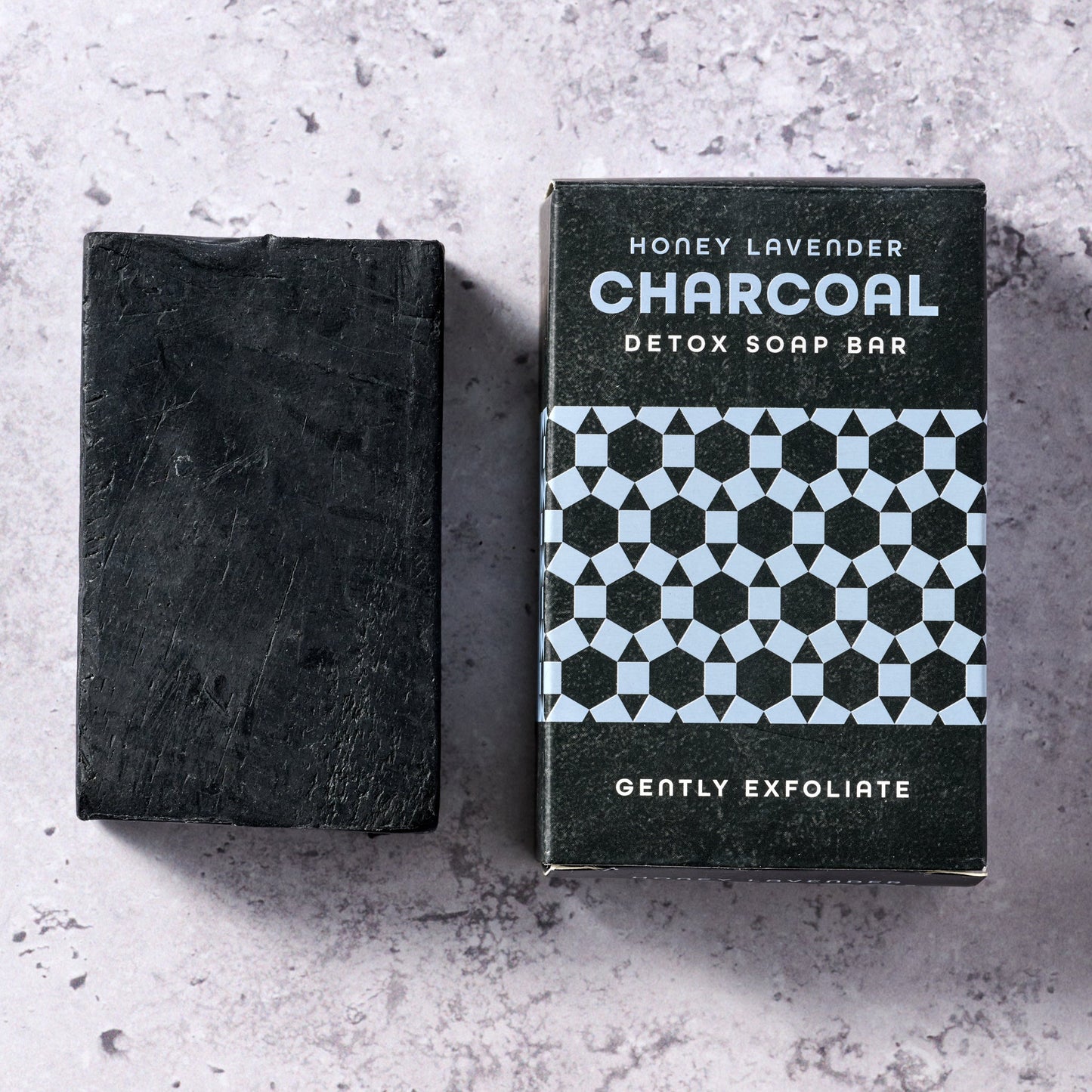 Soap lavender charcoal M/3 oils 3.35oz blk/prpl