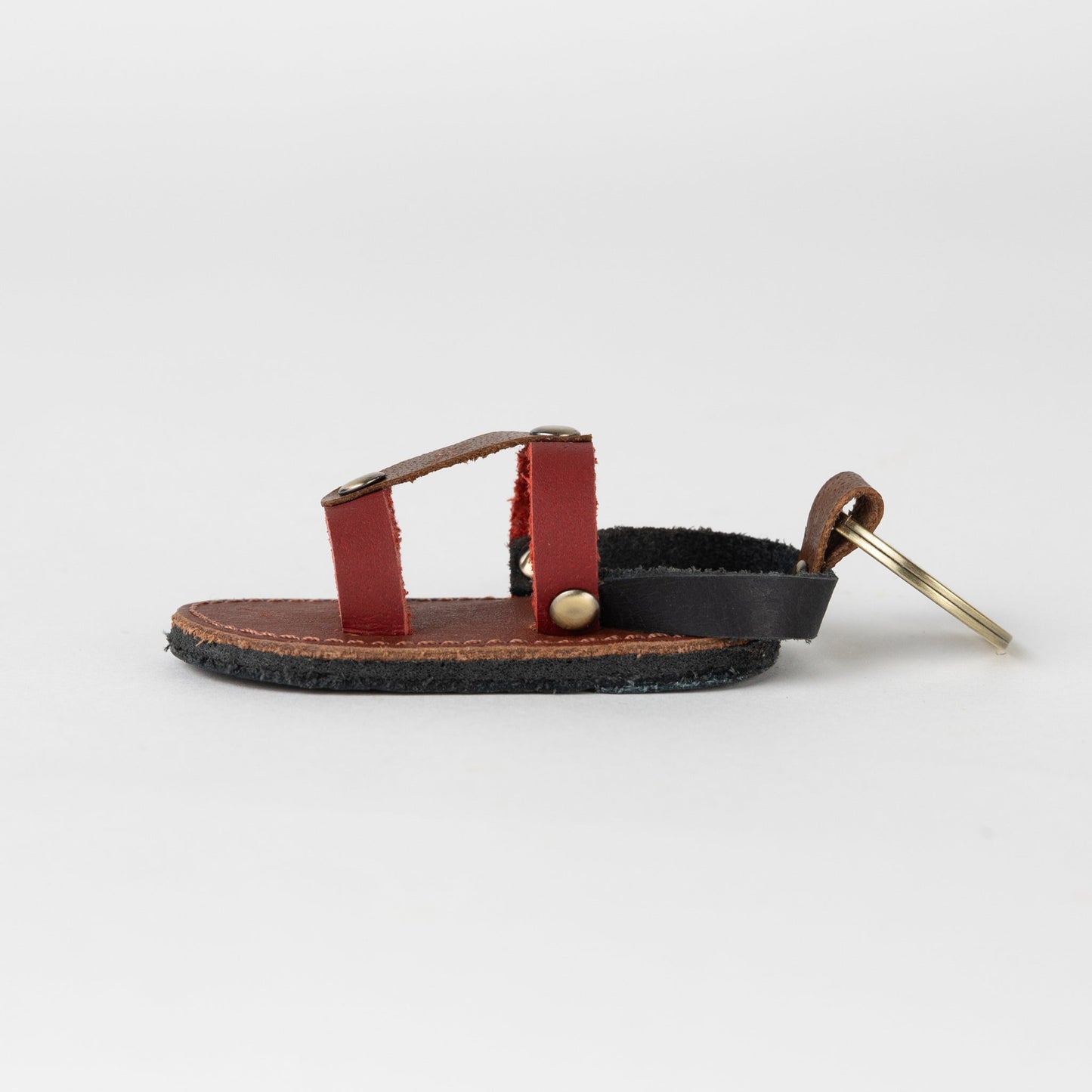 Keychain sandal M/3 leather/brass 3L blk/asst