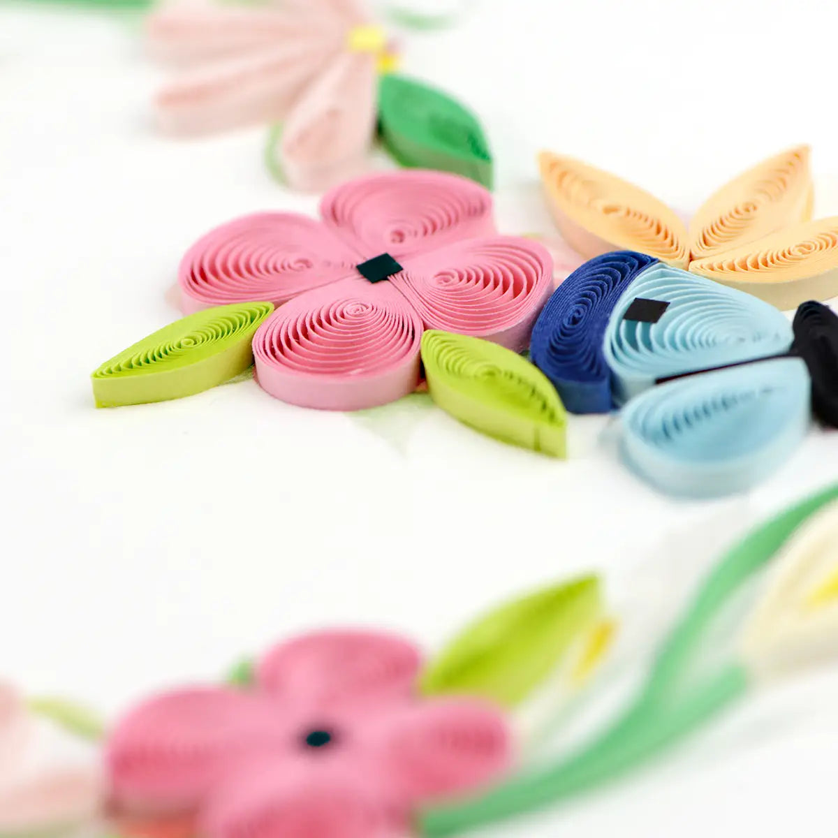 Quilled Floral Heart Greeting Card