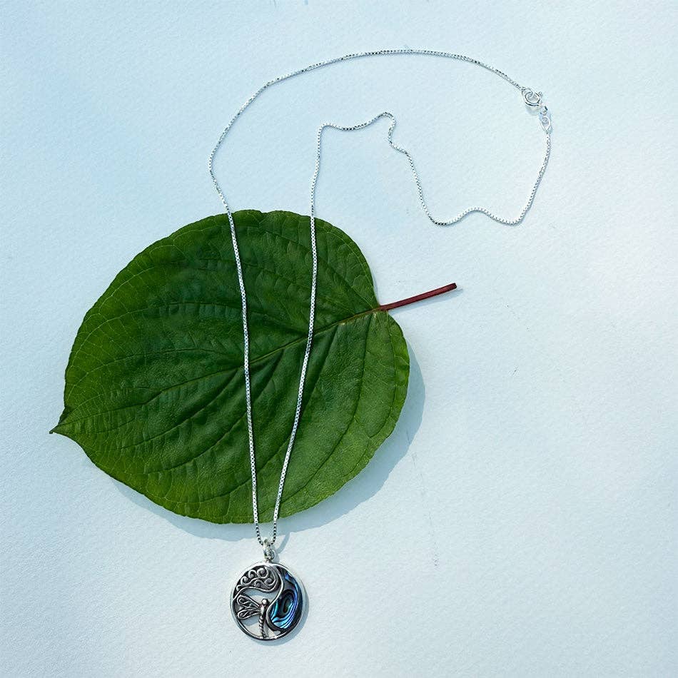 Abalone Dragonfly Circle Necklace - Sterling Silver, Indonesia