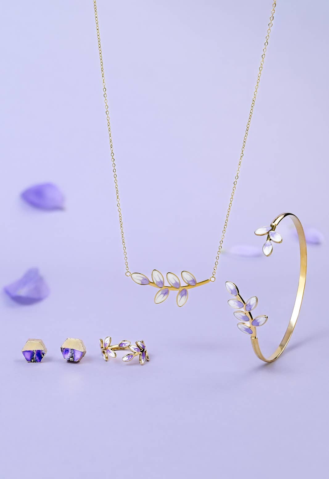 Hope Grows Necklace in Lavender