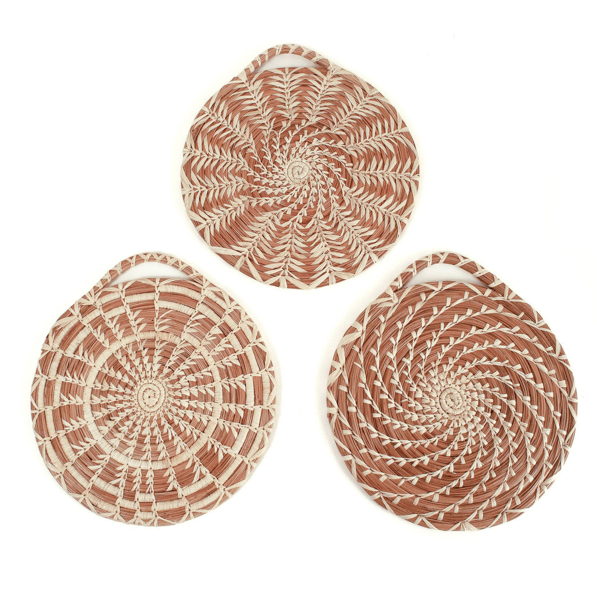 Hanging Pine Needle Trivet