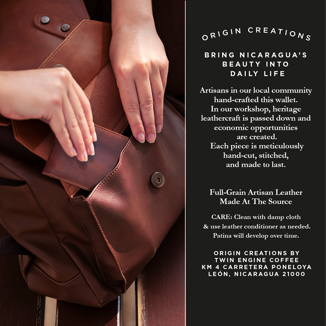 BIFOLD Leather Wallet  Saddle Brown  /  Fair Trade Artisan