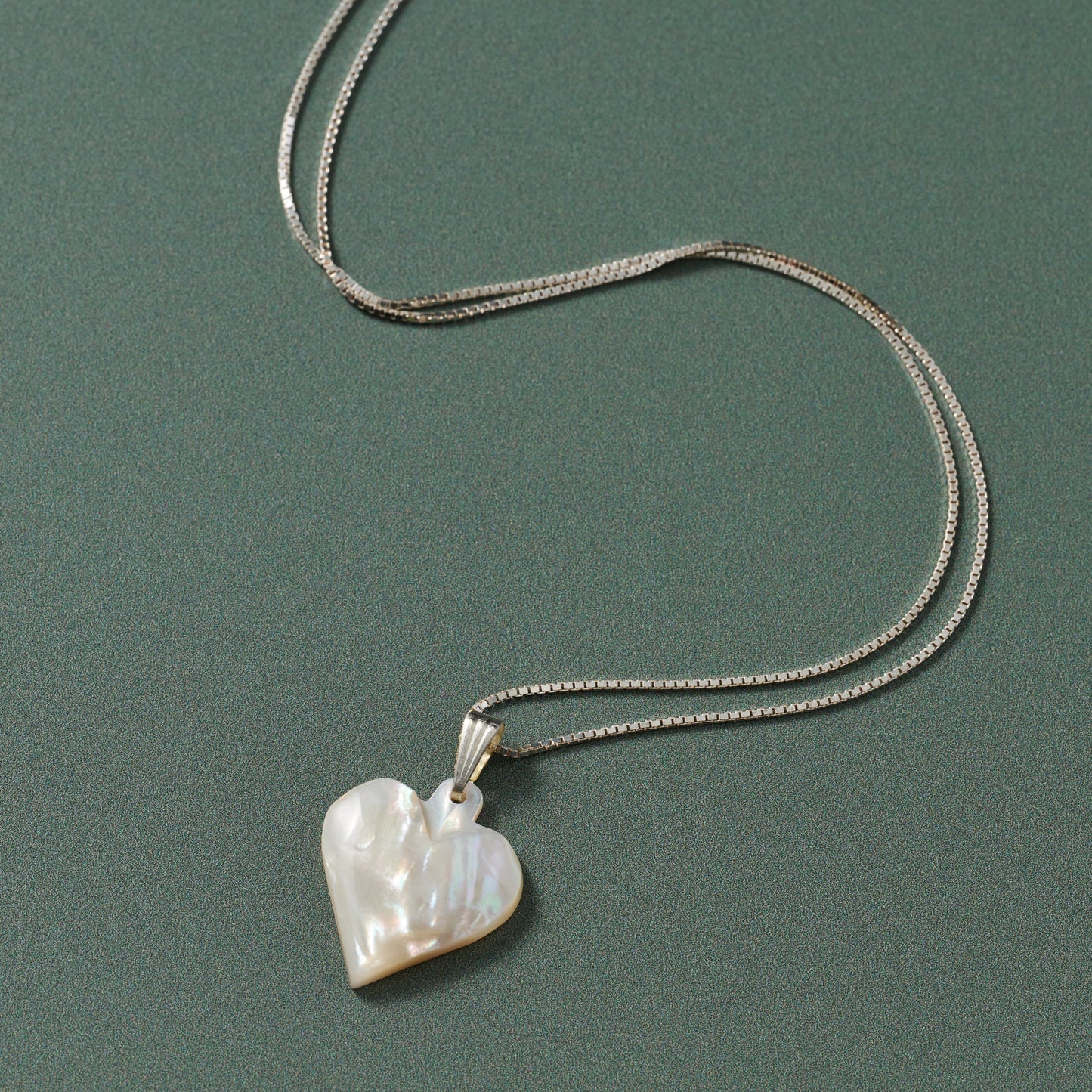 Necklace heart pend MOP 19L silver/white