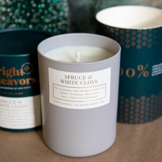 Spruce & White Clove Candle: 11oz Glass