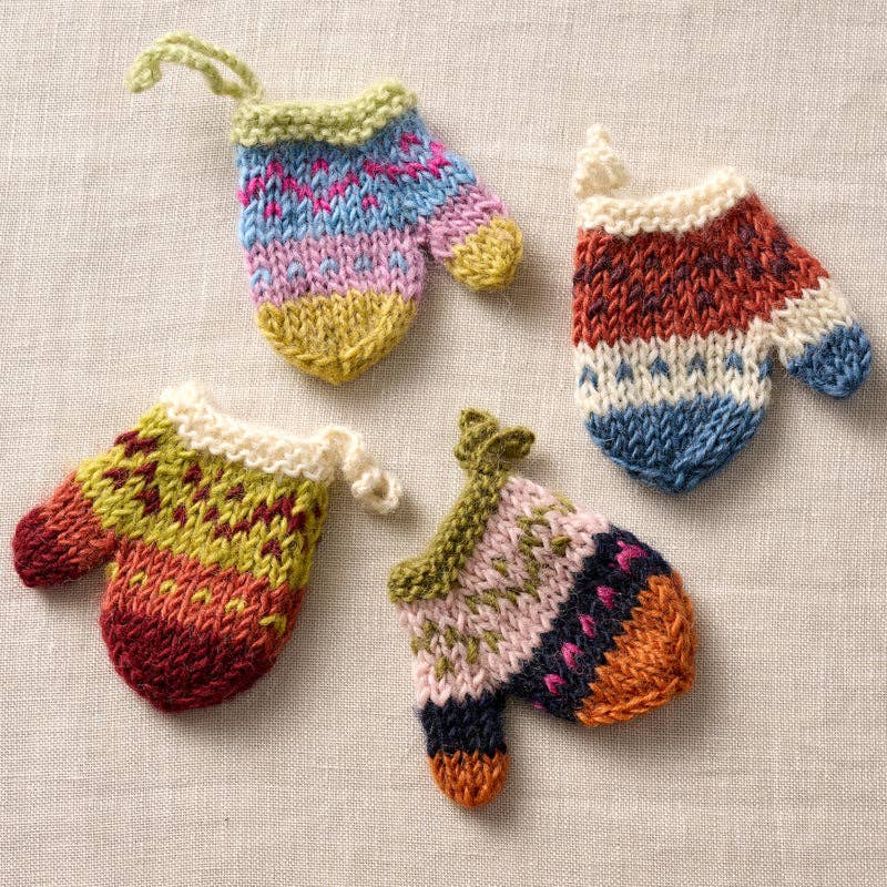 Mitho Mini Mitten Ornament