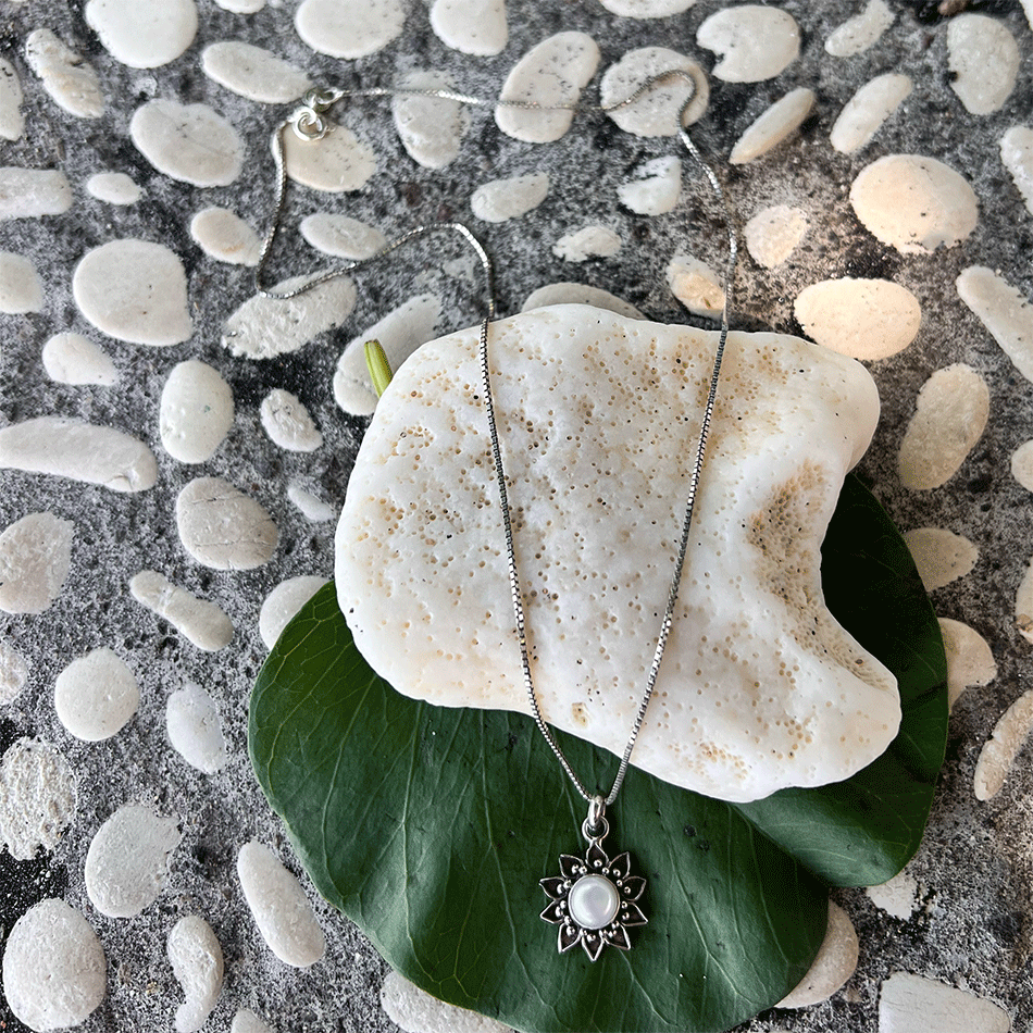 Filigree Flower Pearl Necklace - Sterling Silver