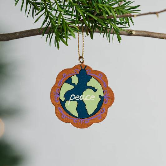 Ornament globe 2024/Peace M/3 wd 2.5D brn/blu/grn