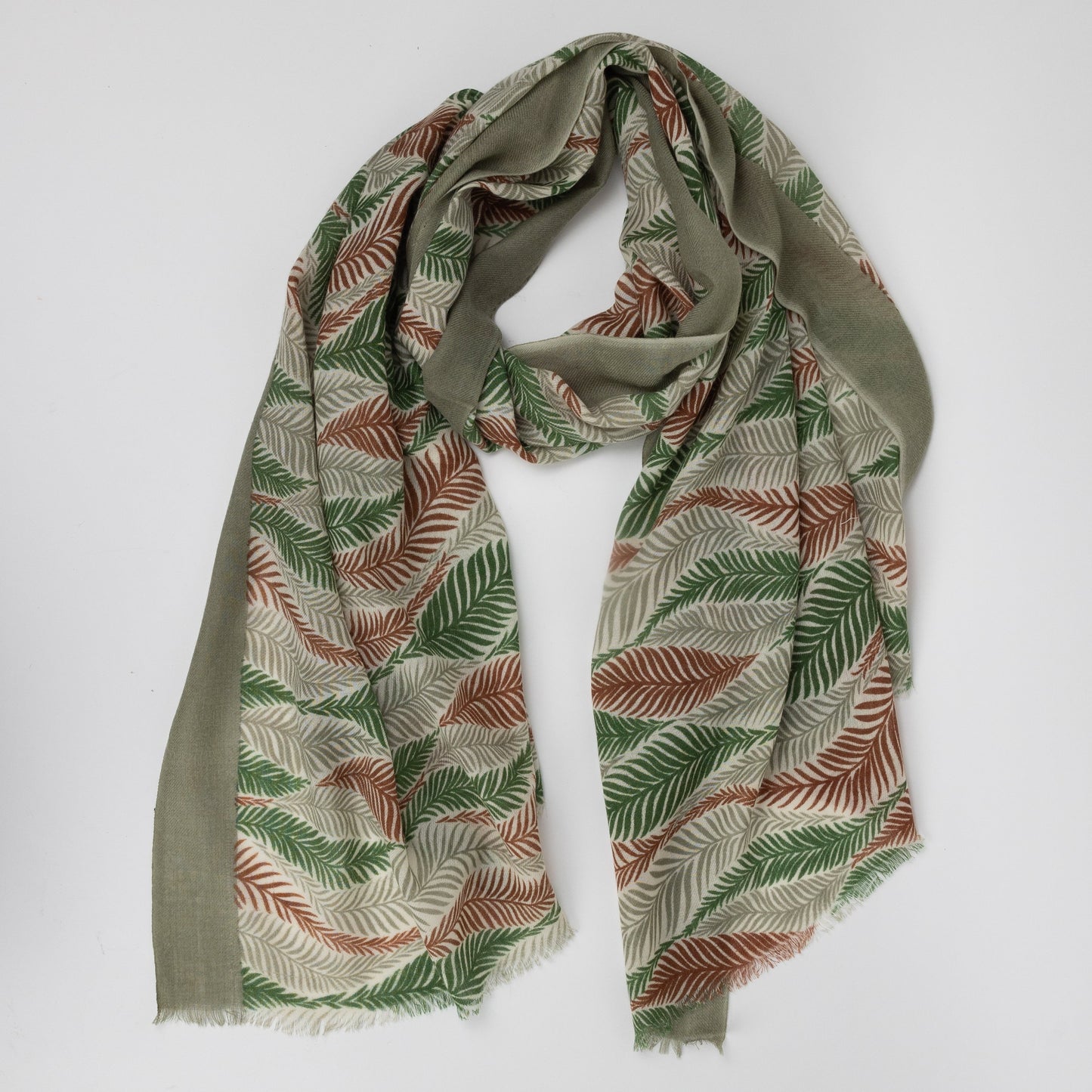 Scarf vine/leaves w/border wool 78x28 grn/brn/crm