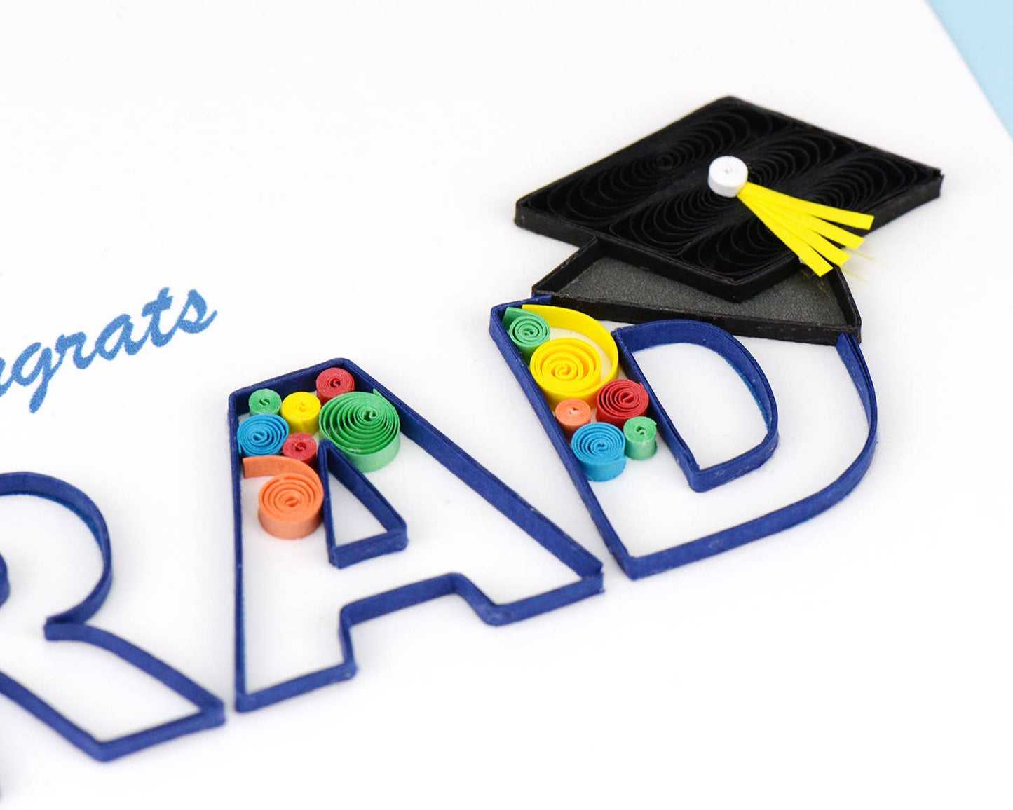 Quilled Congrats Grad Swirl Card