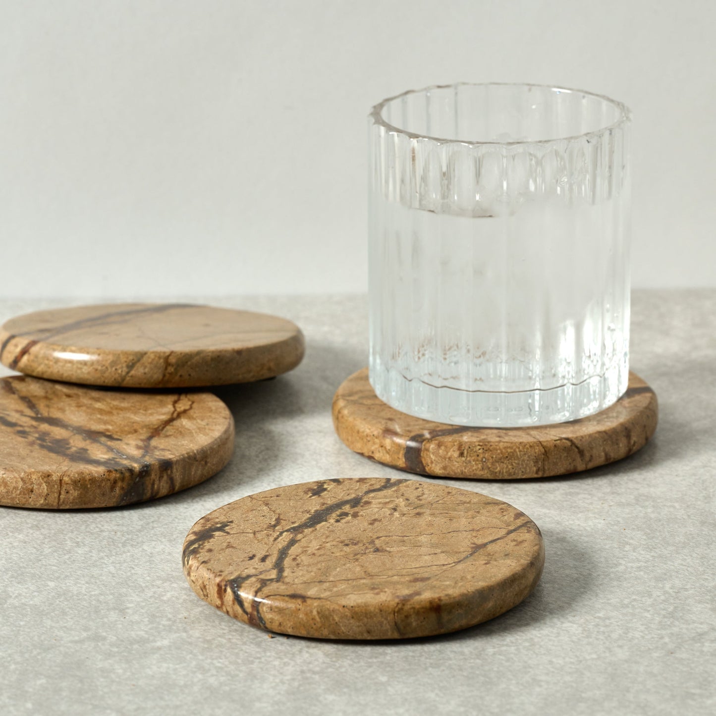 Coasters s/4 round bidasar stone 4D brown