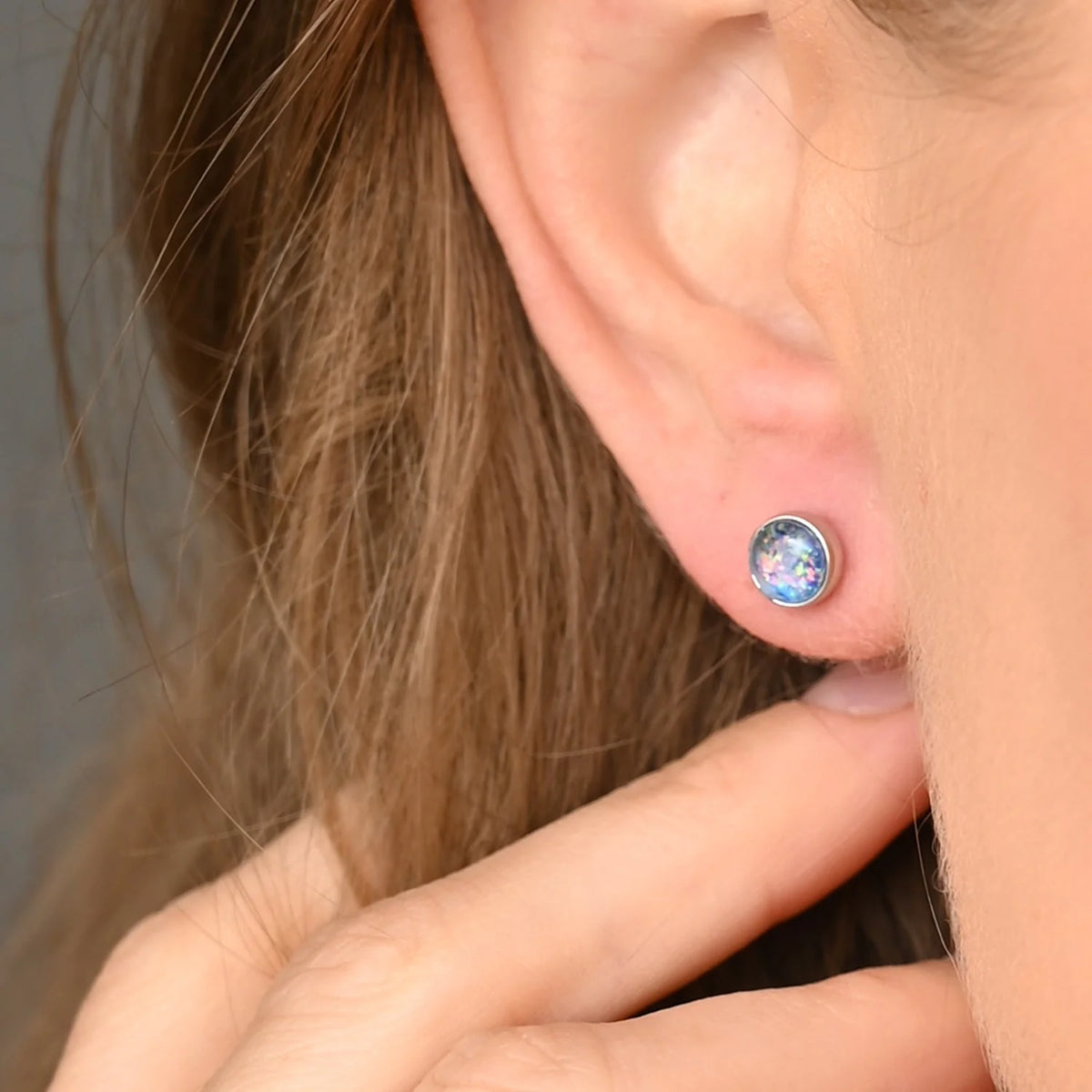 Lora Lavender Studs - Silver