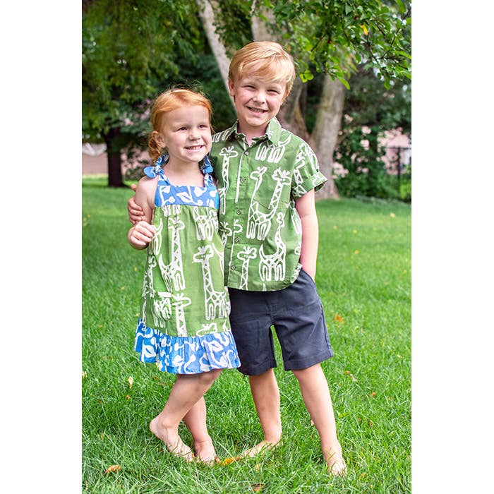 Kids Button Down Shirt: Parrots - Spruce-Organic