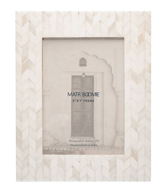 Artemis 5x7 Picture Frame