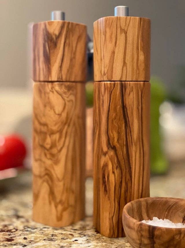 Amal Olive Wood Pepper Mill