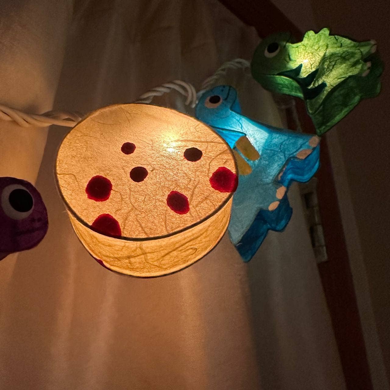 Plug-In String Lights - Dinosaurs