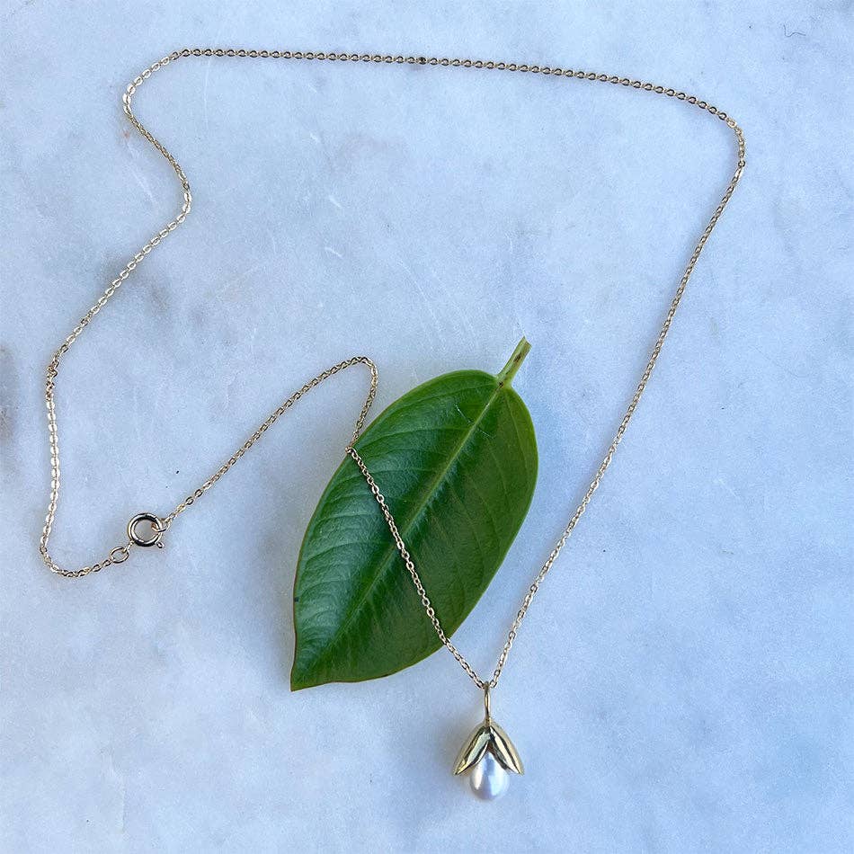 Acorn Pearl Necklace - Brass