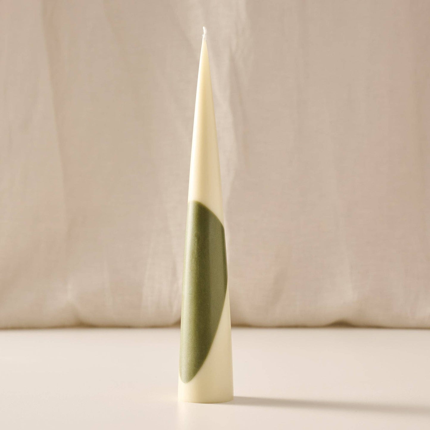Esuk Green Tone Striped Palm Wax Cone Candle
