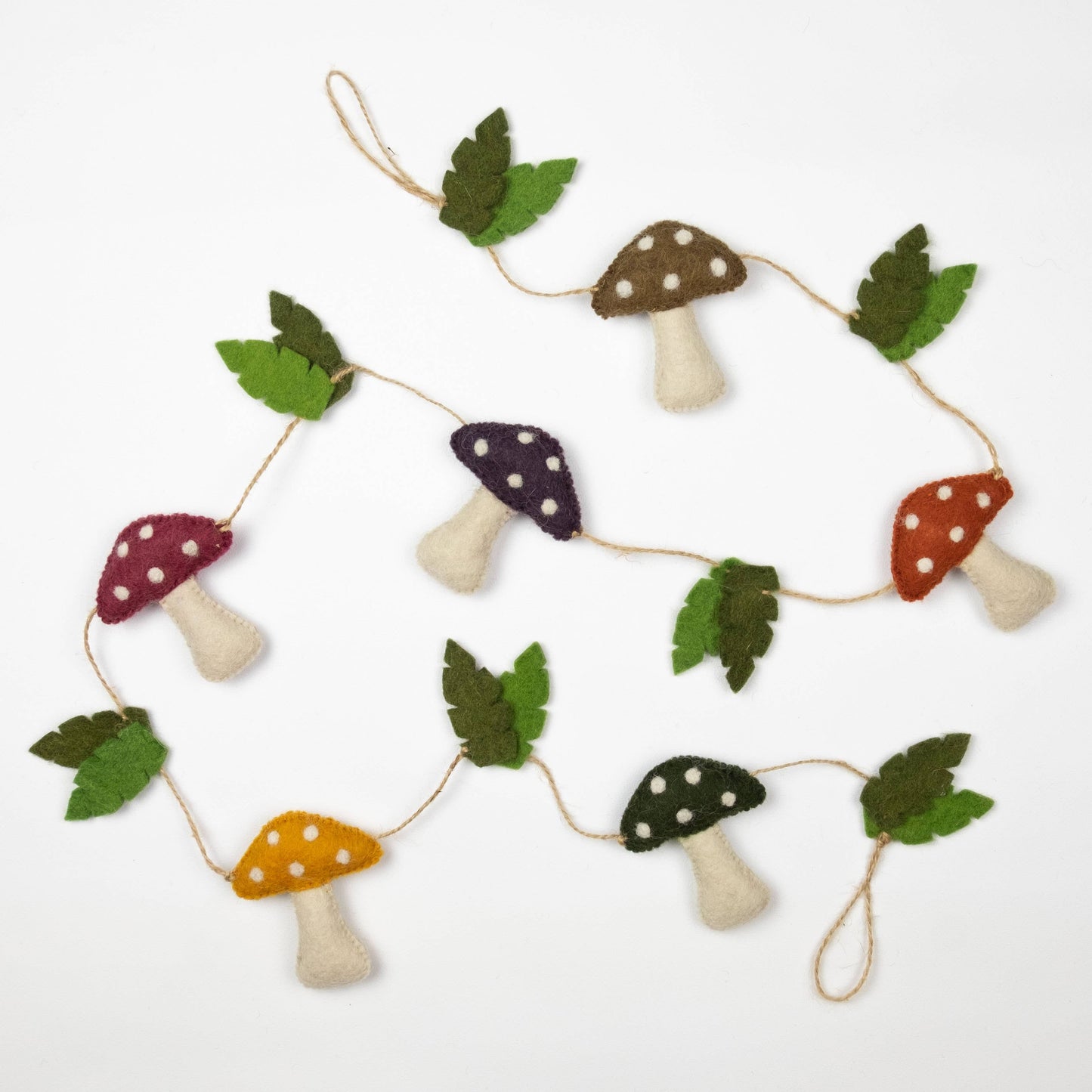 Felt Garland - Spotted Mushroom (Multicolor)