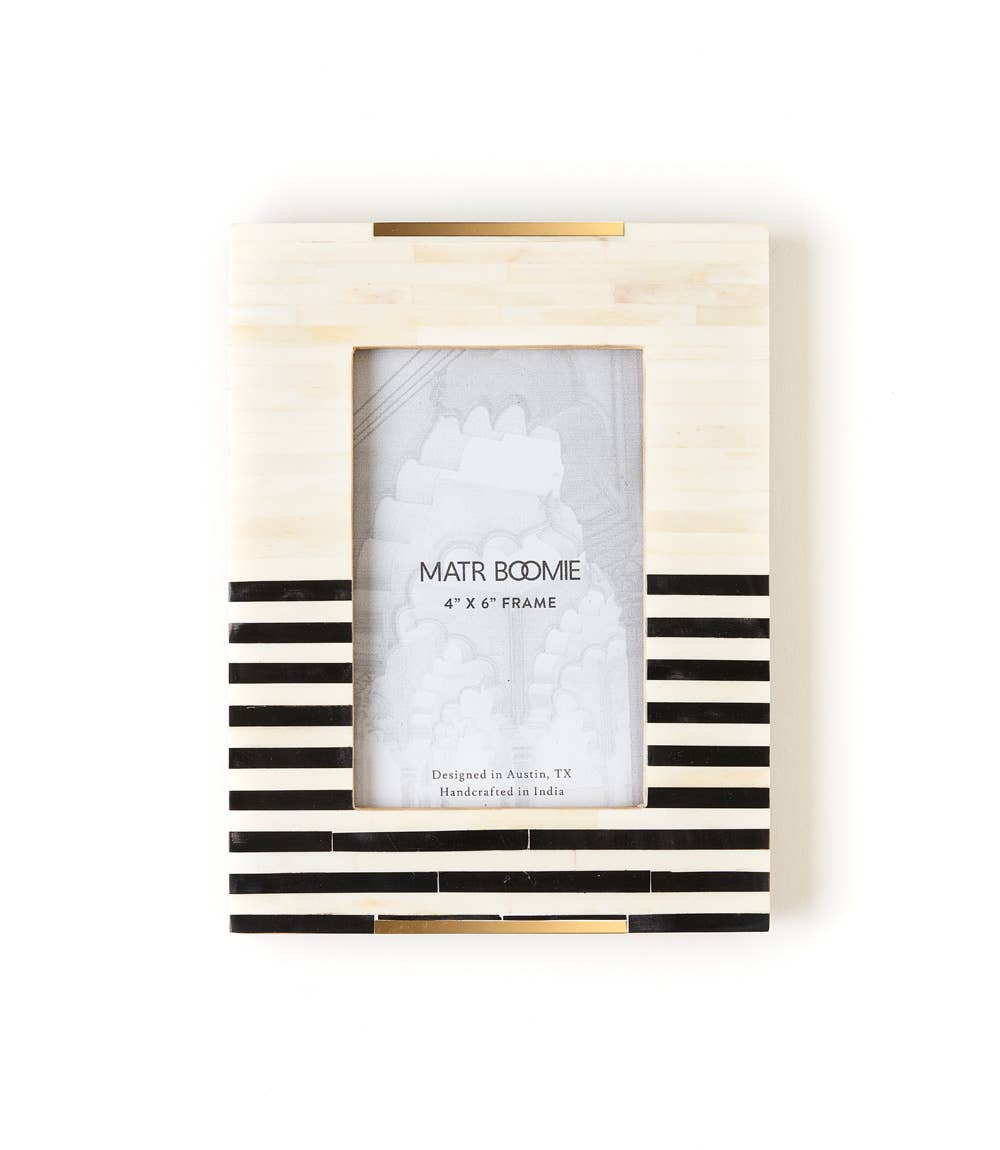 Mukhendu Stripe 4x6 Black White Picture Frame - Carved Bone