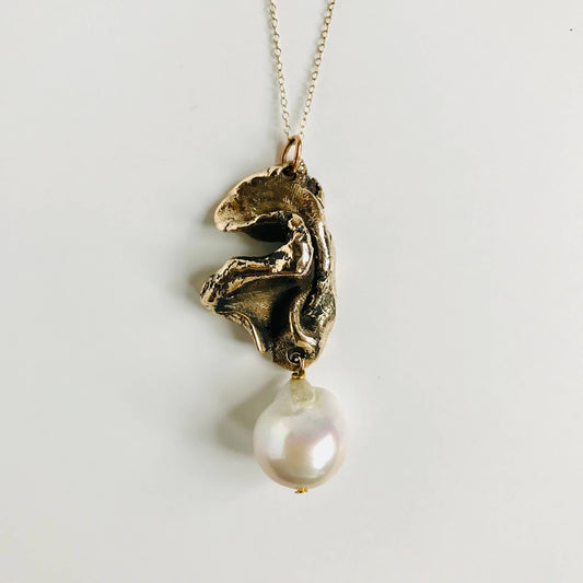 Aleja Sofia Pendant Necklace