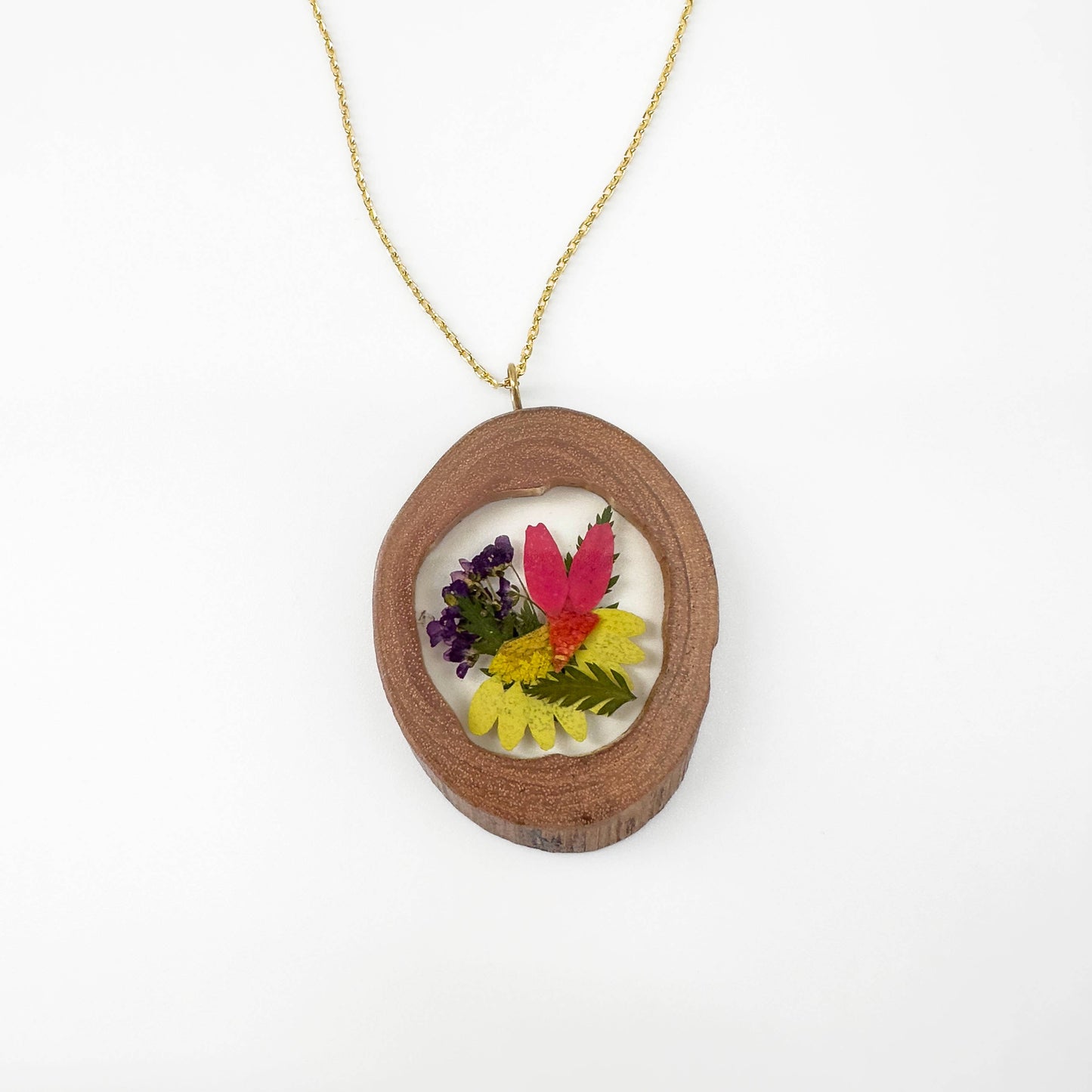 Botanical Wood-Framed Mixed Flowers Necklace
